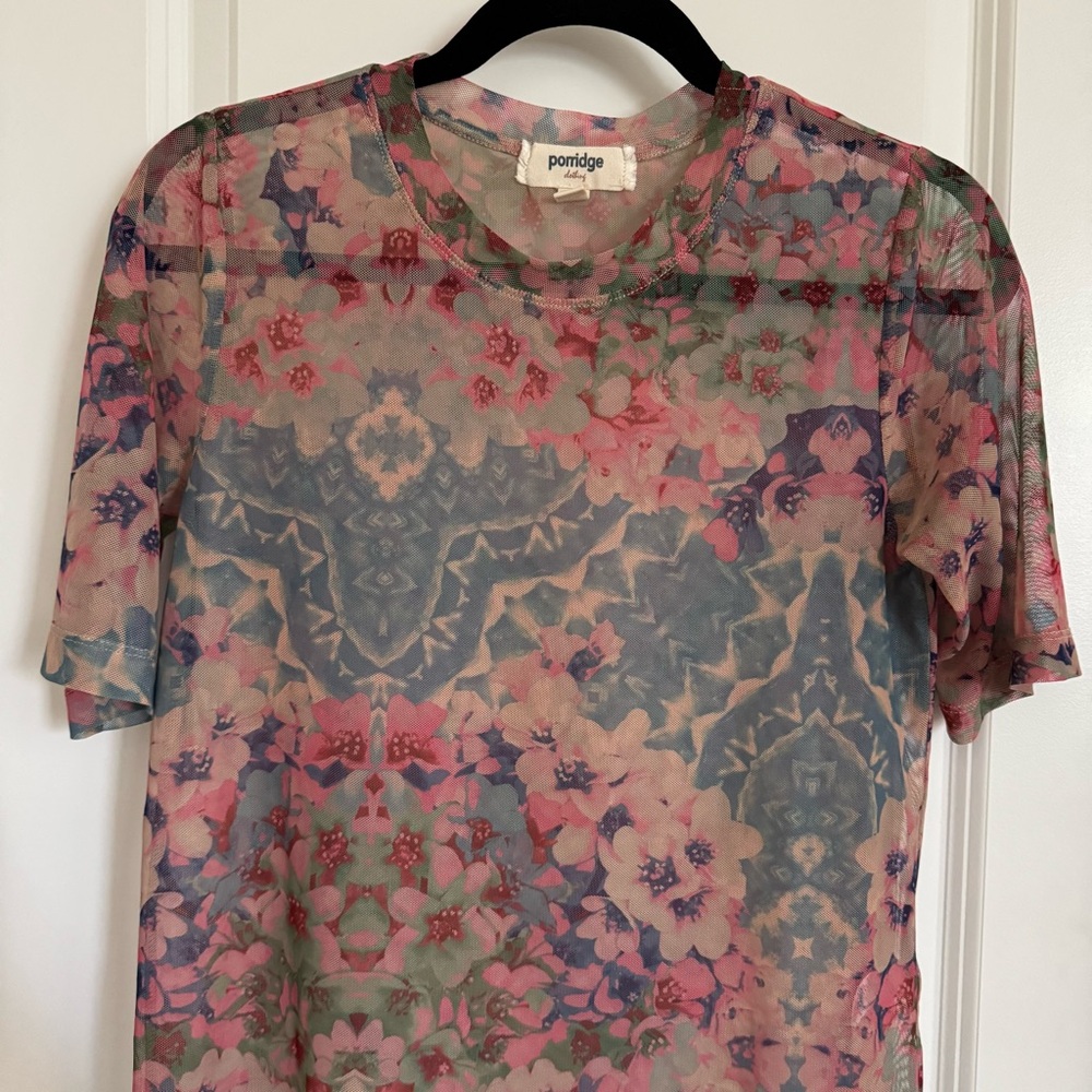 Porridge Multicolored Floral Short Sleeve Mesh Top, S - Picture 3 of 8